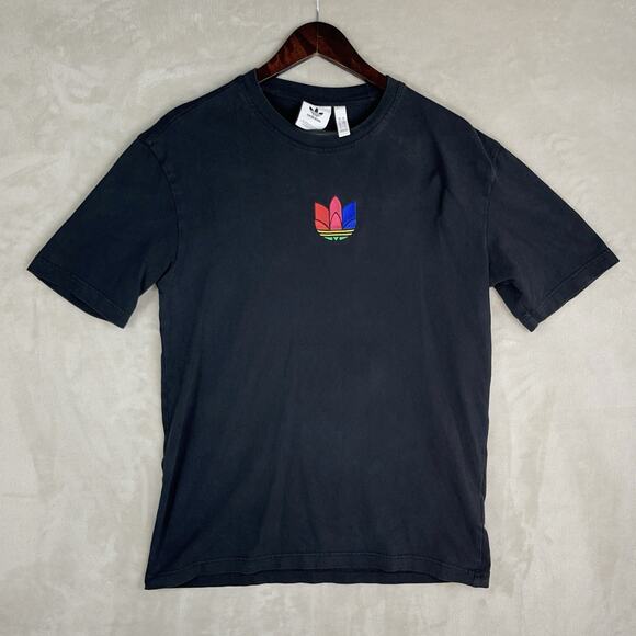 adidas Other - Adidas Originals Mens S Black 3D Trefoil Embroidered Logo T Shirt Retro Sport